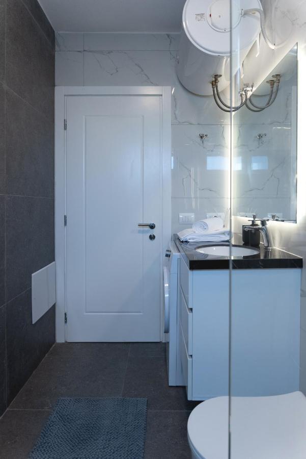 טיראנה City Center Apartment מראה חיצוני תמונה